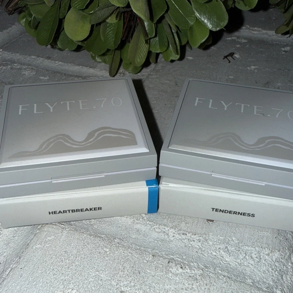 ~ FLYTE.70 ~ flyte 70